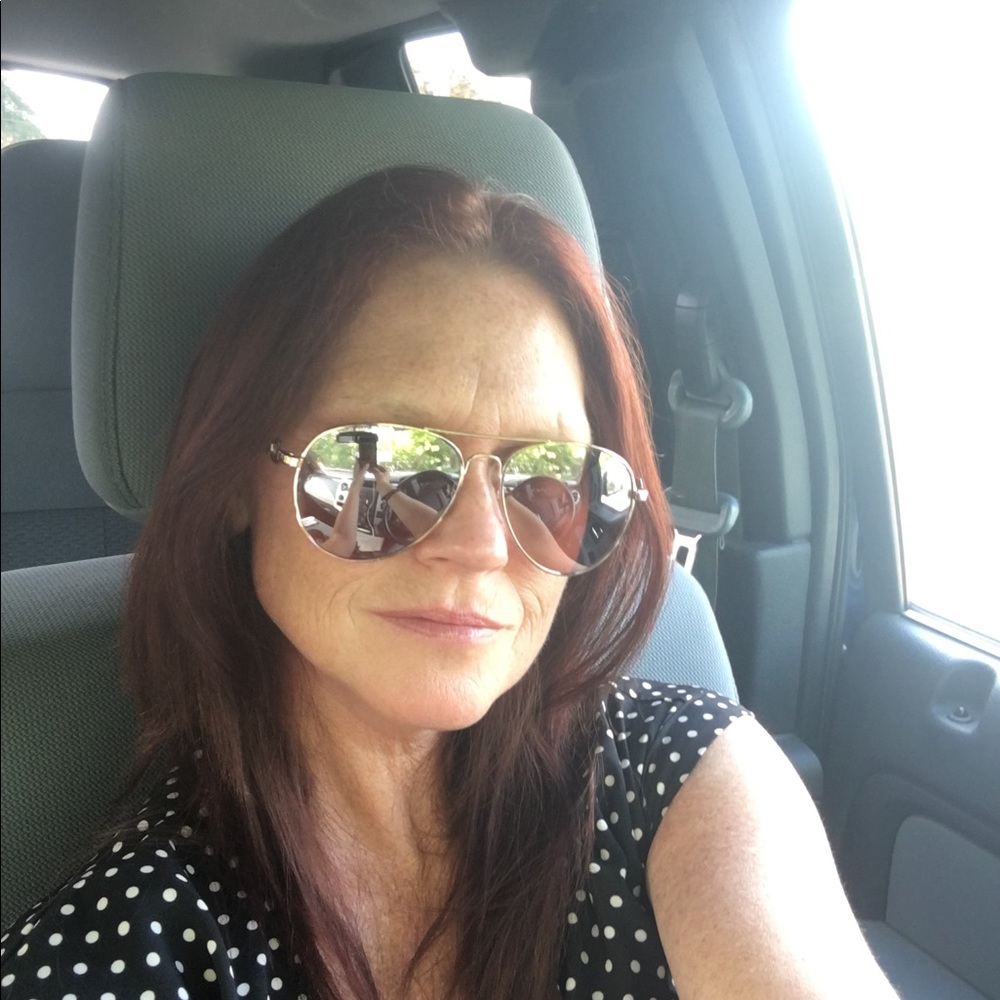 Meet your Posher, Kathy